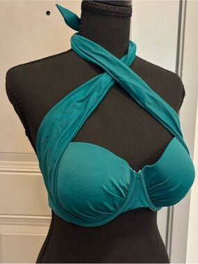Victoria's Secret Teal Molded Bikini Top